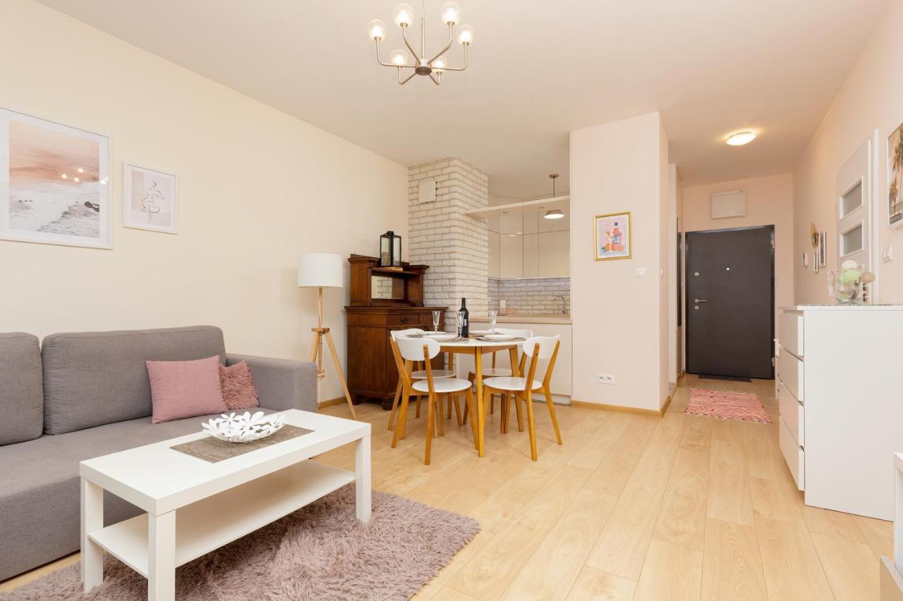 Espace Wilanow Apartments By Noclegi Renters Варшава Екстериор снимка